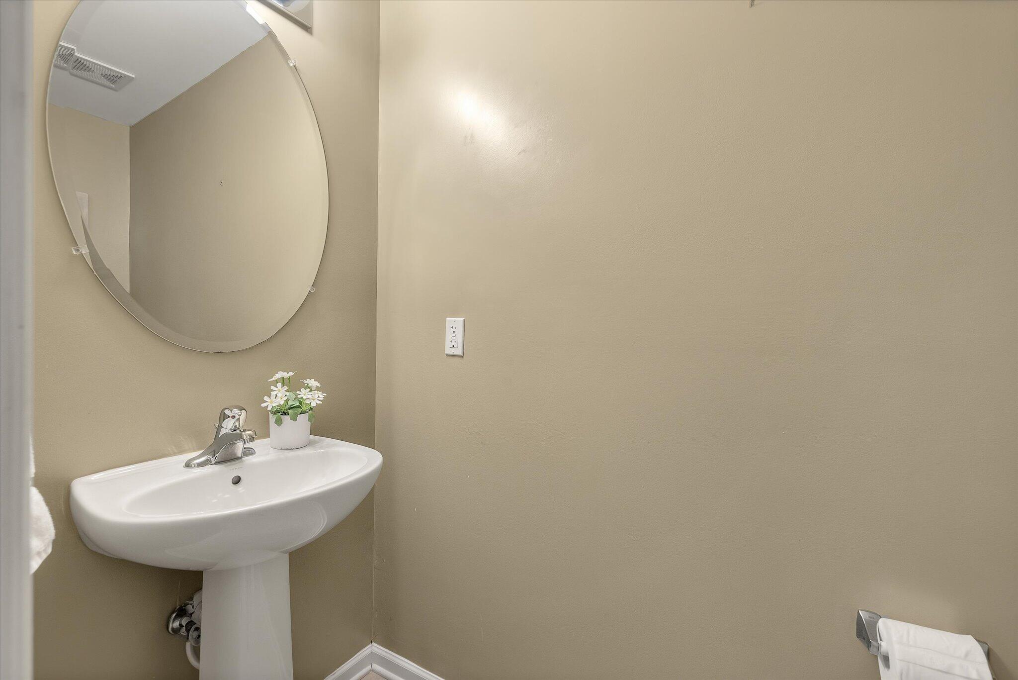 432 Doane Way Wando, SC 29492 - Photo 17 of 32 Half Bath on Main Level