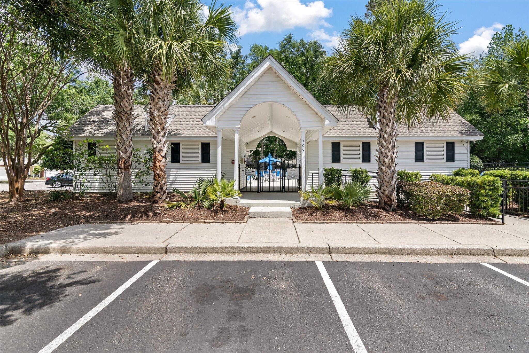 432 Doane Way Wando, SC 29492 - Photo 5 of 32 Pool House