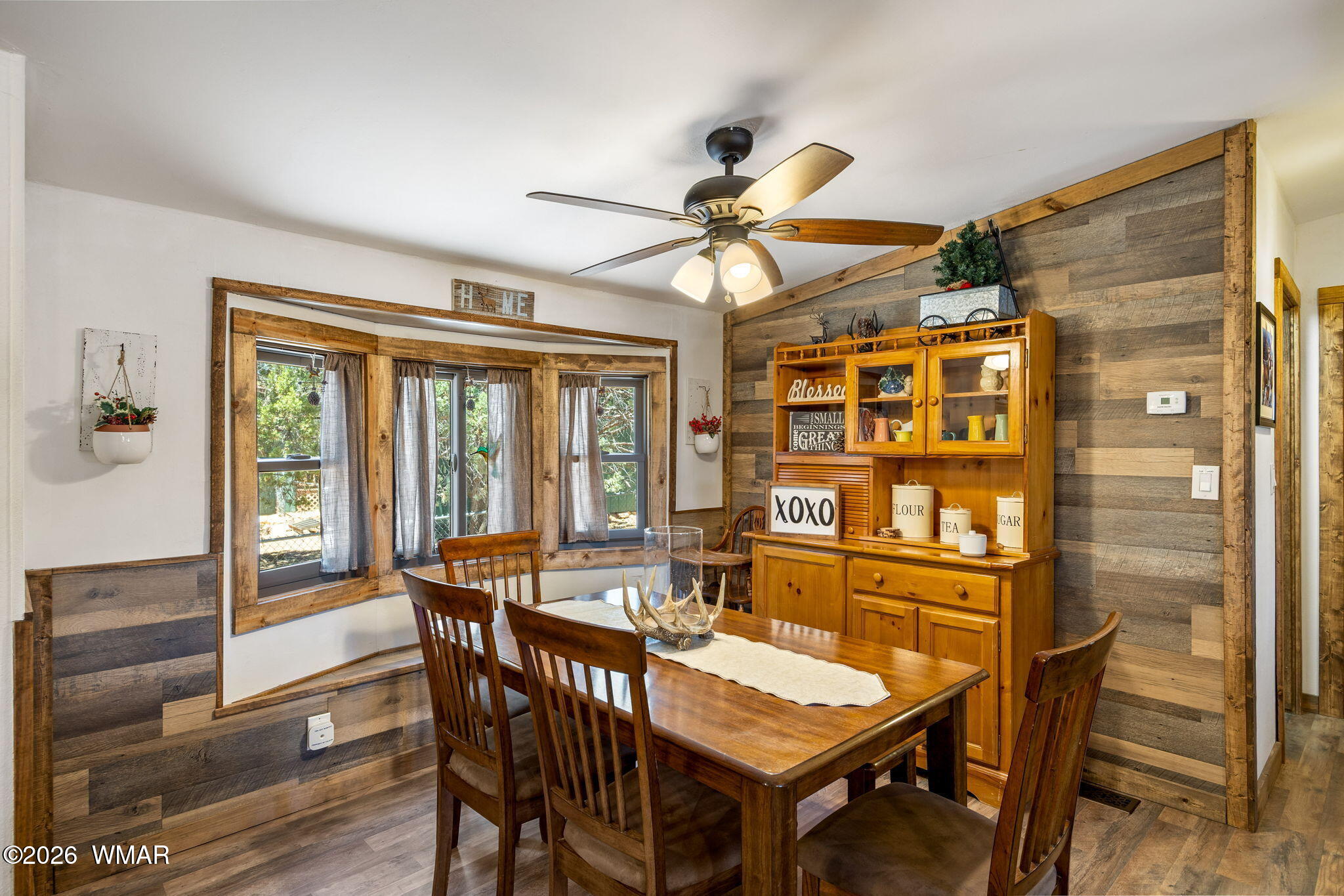2191 Gingerbread Trail Overgaard, AZ 85933 - Photo 5 of 34