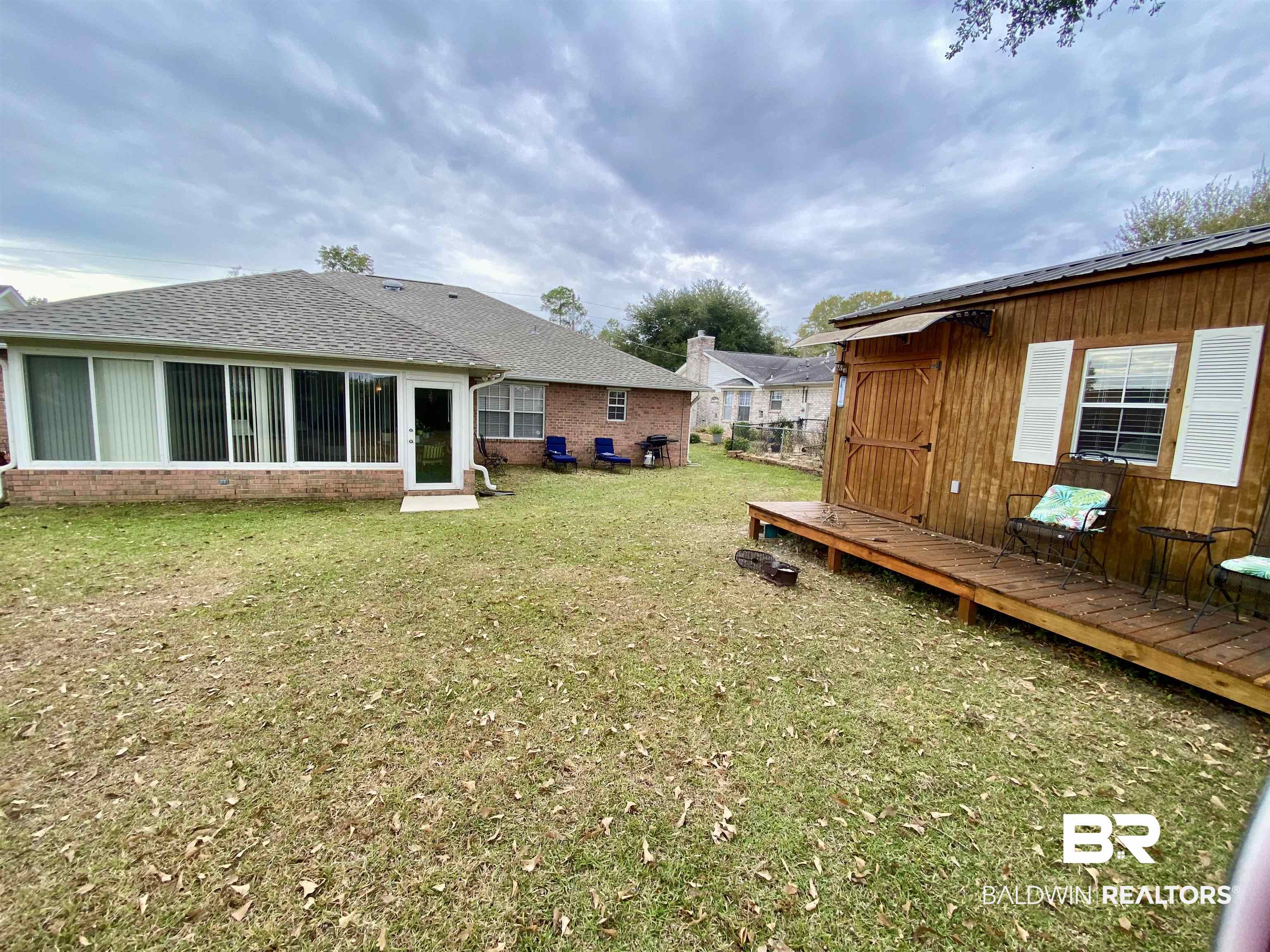 2872 Avenida Alberto Lillian, AL 36549 - Photo 5 of 31 View of yard