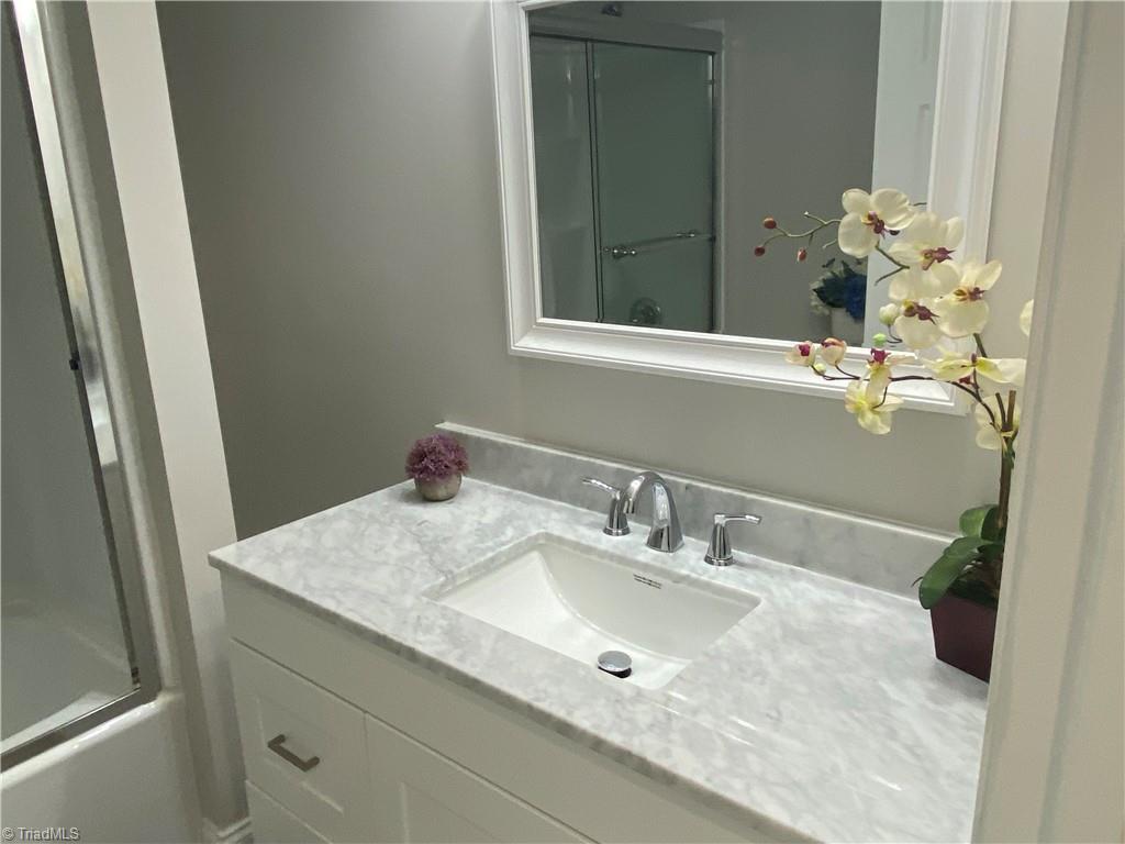 1710 Bethania-Rural Hall Road Winston-Salem, NC 27106 - Photo 19 of 47