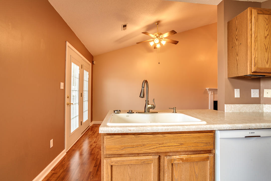 3348 Adams Gate Road Knoxville, TN 37931 - Photo 15 of 32 Kitchen