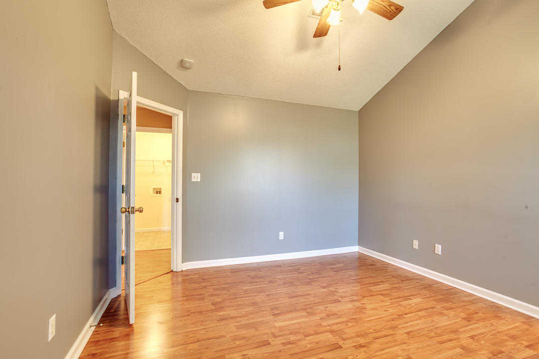 3348 Adams Gate Road Knoxville, TN 37931 - Photo 20 of 32 Master Bedroom