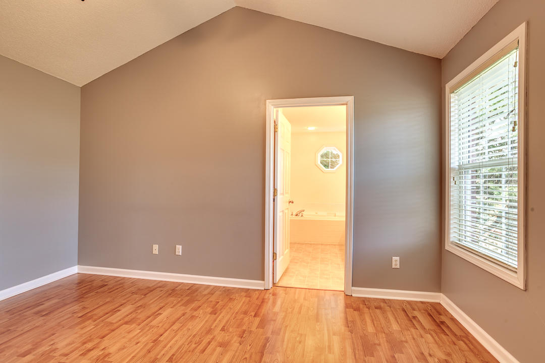 3348 Adams Gate Road Knoxville, TN 37931 - Photo 21 of 32 Master Bedroom