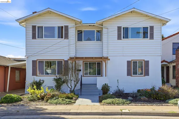 $1,480,000 | 840 Key Rte Boulevard, Albany, CA 94706