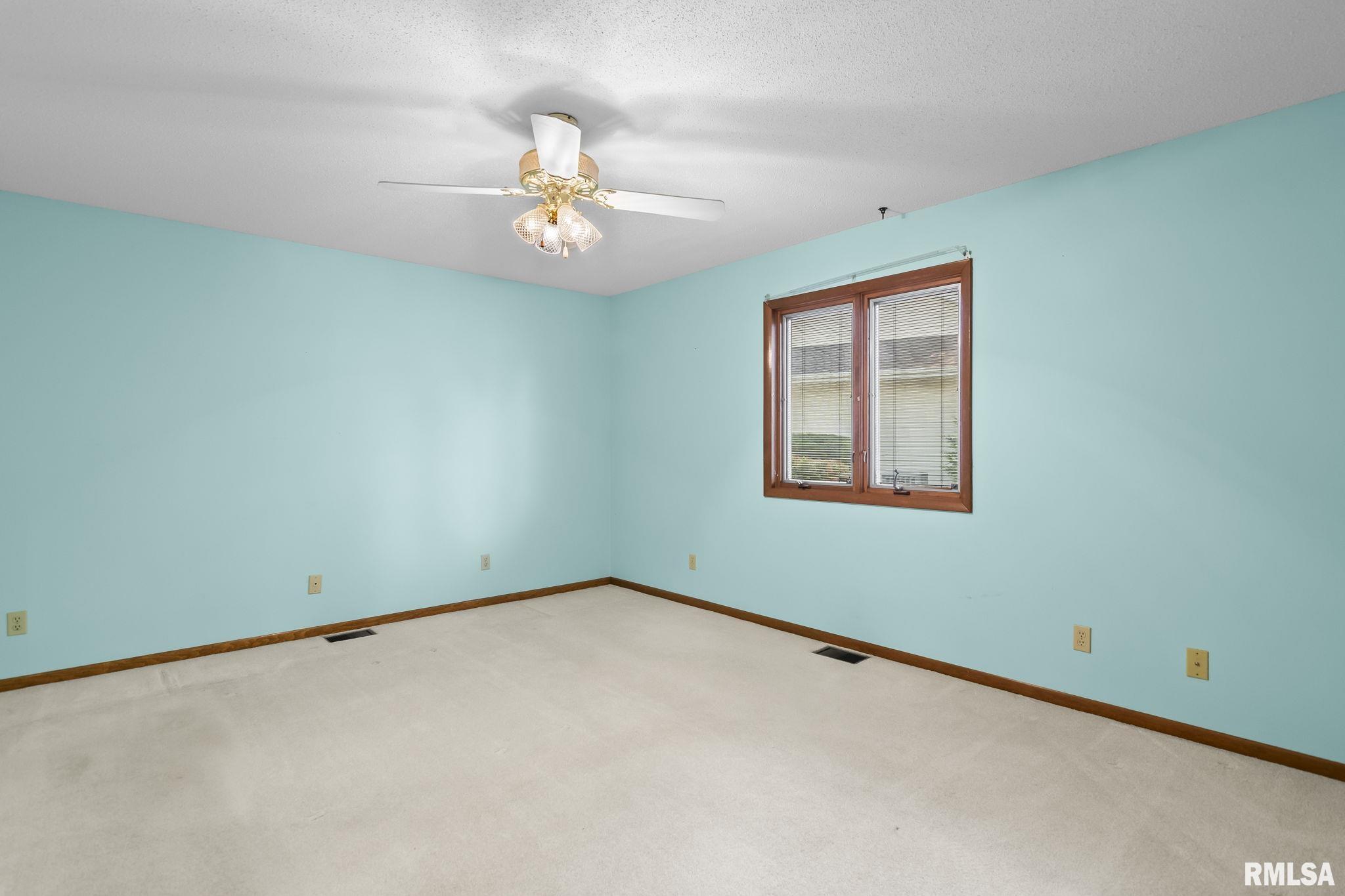 3205 Ivyton Drive Springfield, IL 62704 - Photo 23 of 41