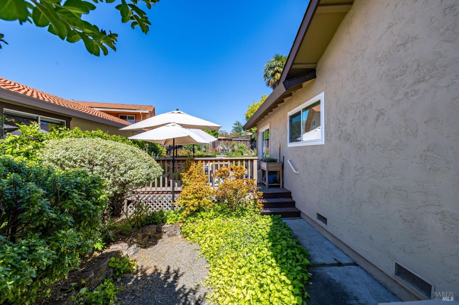 274 Beech Avenue Santa Rosa, CA 95409 - Photo 42 of 51
