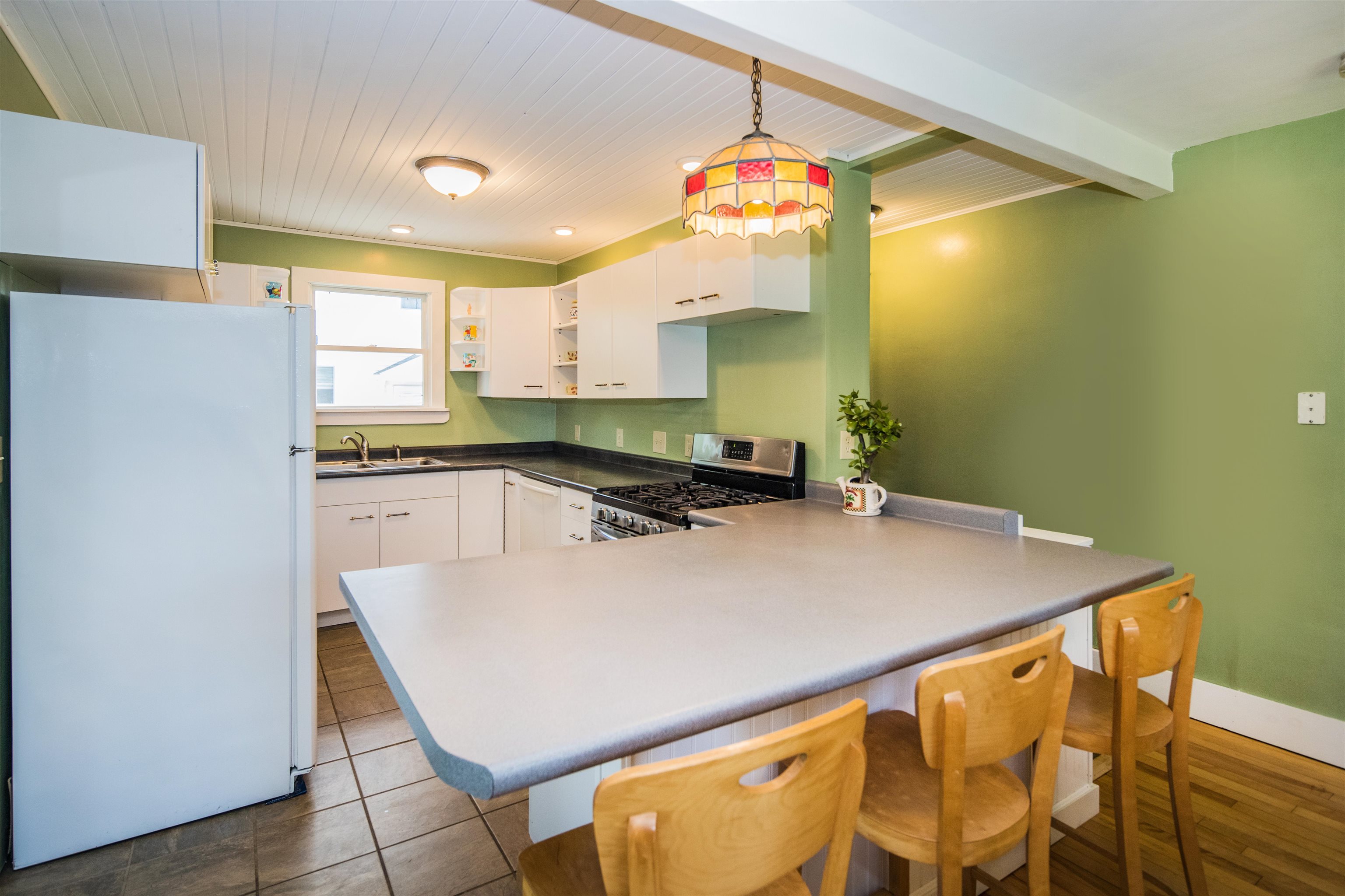 16 Crown Street Rutland, VT 05701 - Photo 10 of 32