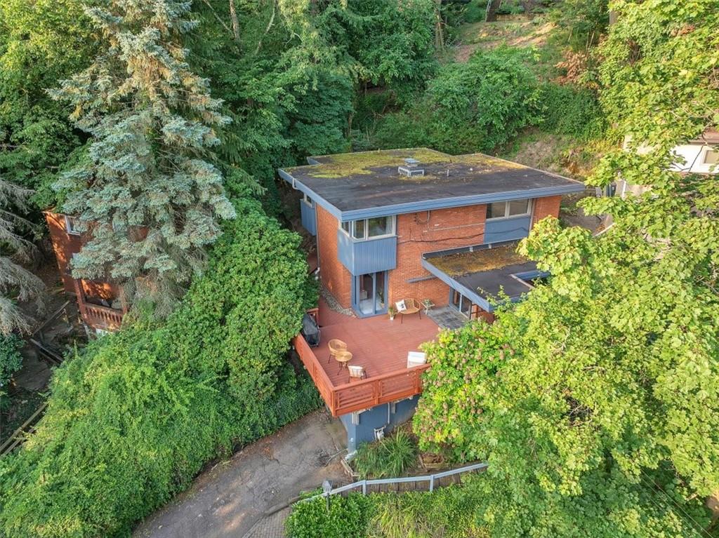 136 Fairfax Road Pittsburgh, PA 15221 - Photo 35 of 50 an aerial view of a house with a yard