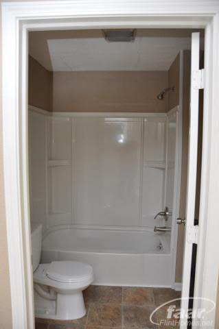 4234 Lahring Road Linden, MI 48451 - Photo 15 of 24 20201475-14.JPG