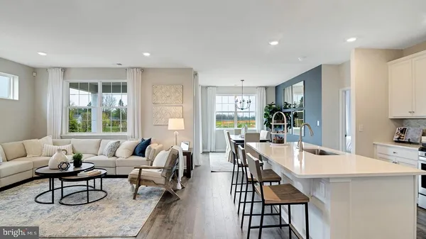 $549,990 | 1440 Silk Run, Breinigsville, PA 18031