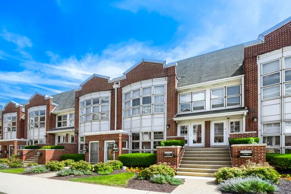 $525,000 | 1338 South Federal Street, Unit B, Chicago, IL 60605