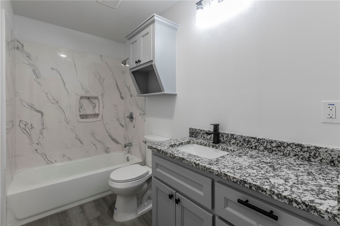 613 North Rita Street Waco, TX 76705 - Photo 9 of 17