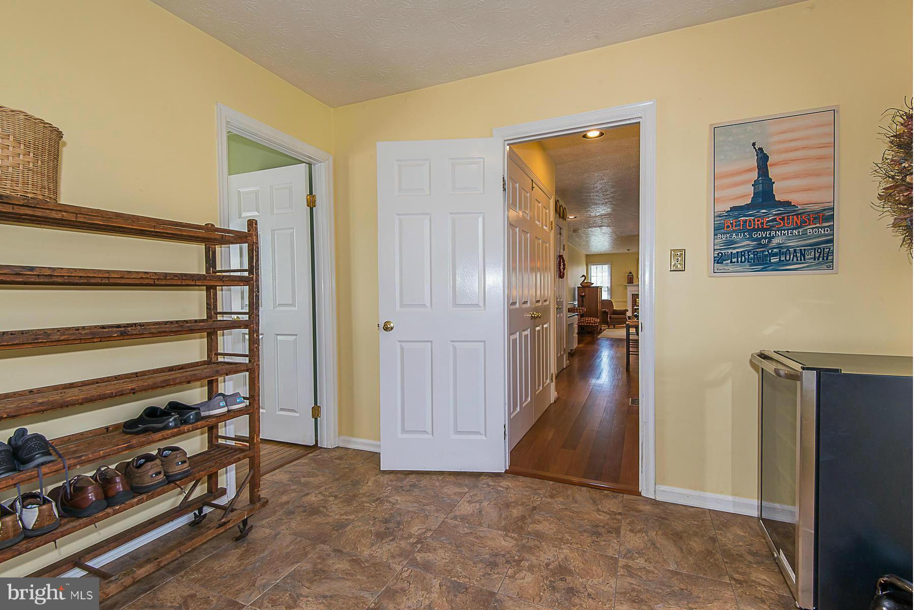 10452 Stansfield Road Laurel, MD 20723 - Photo 15 of 29 Interior Mud Room