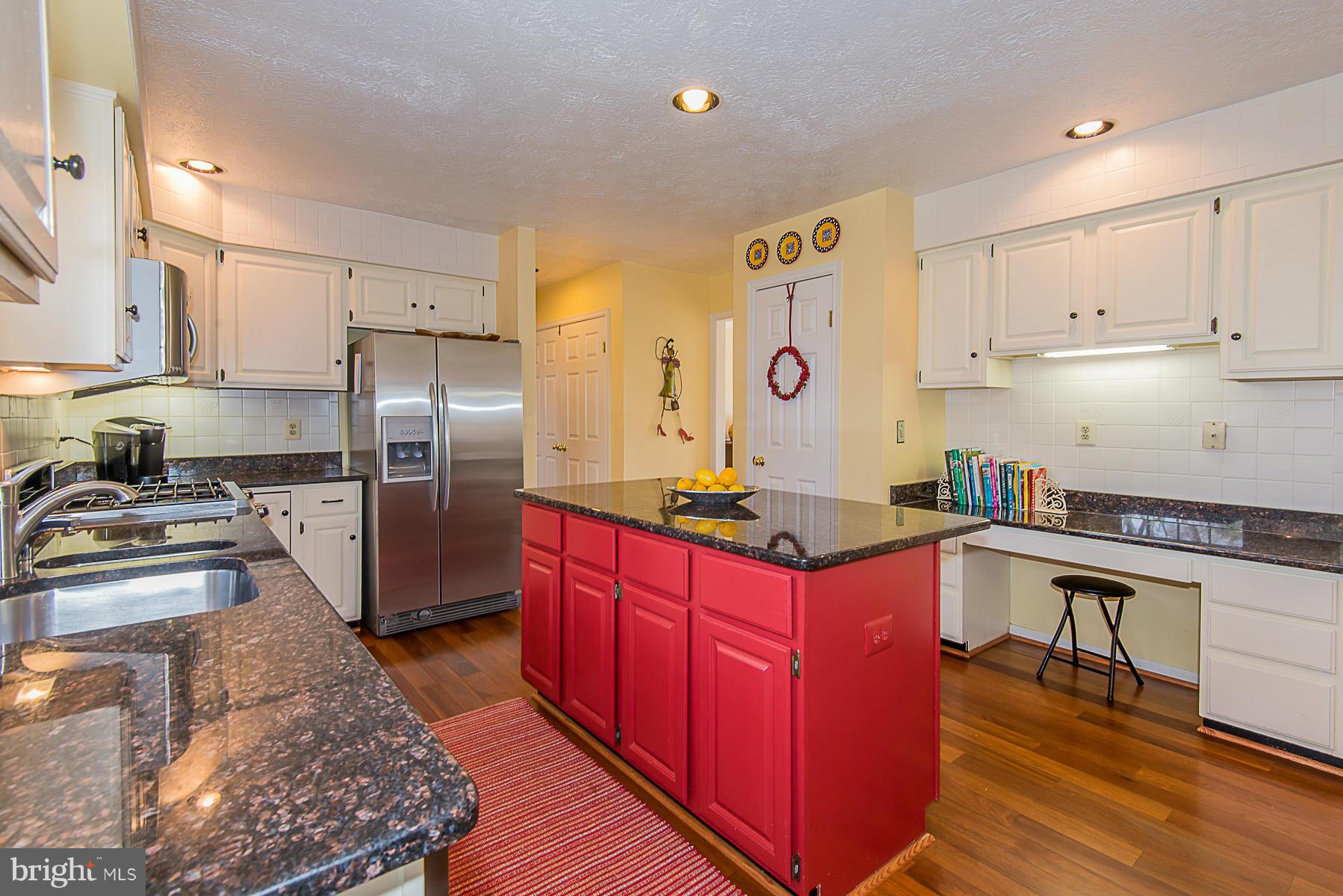 10452 Stansfield Road Laurel, MD 20723 - Photo 10 of 29 Kitchen