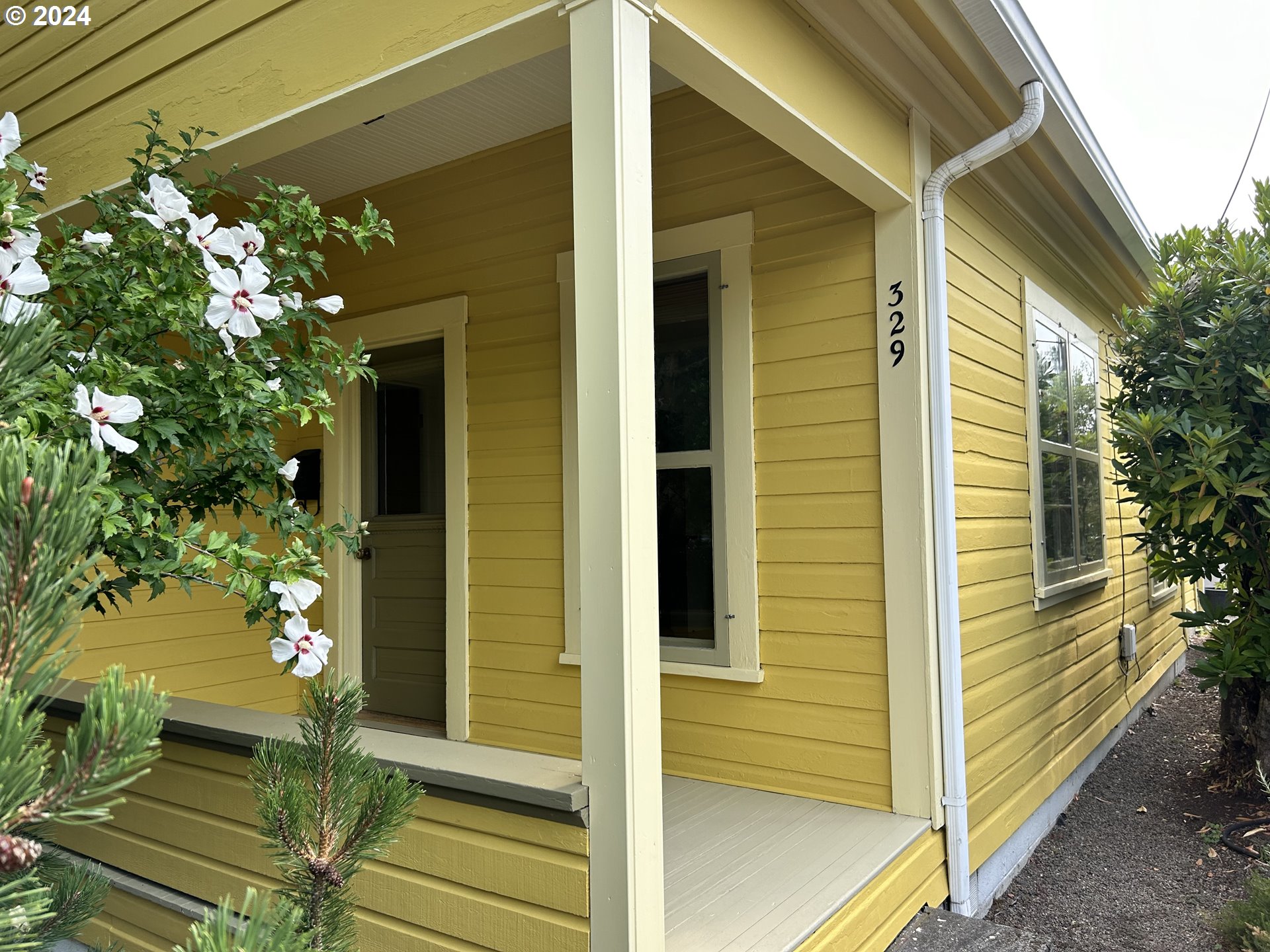 329 5th Street Springfield, OR 97477 - Photo 2 of 35 a view of a door