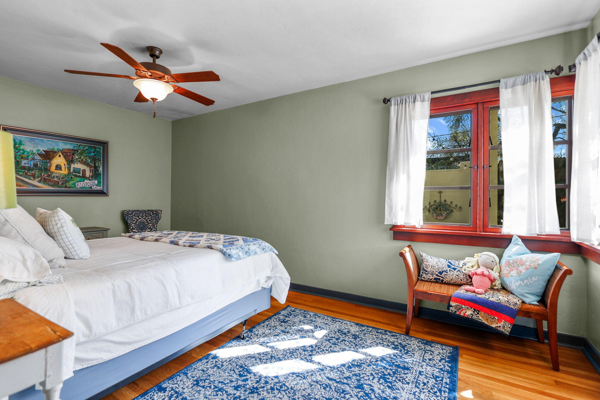 1465 Riverside Drive Redding, CA 96001 - Photo 114 of 163 Trinity Suite