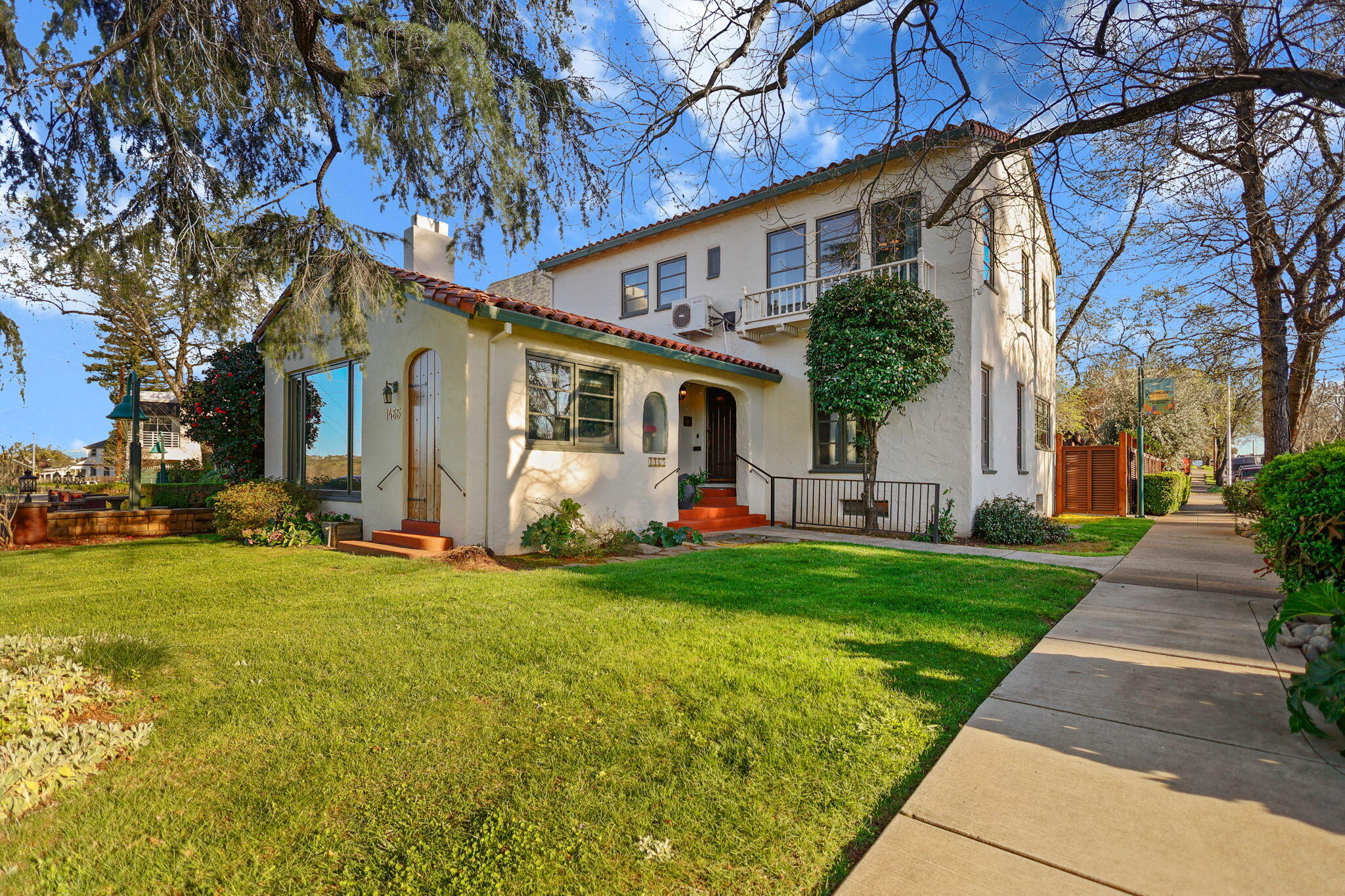 1465 Riverside Drive Redding, CA 96001 - Photo 151 of 163 Gorgeous Spanish Architecture