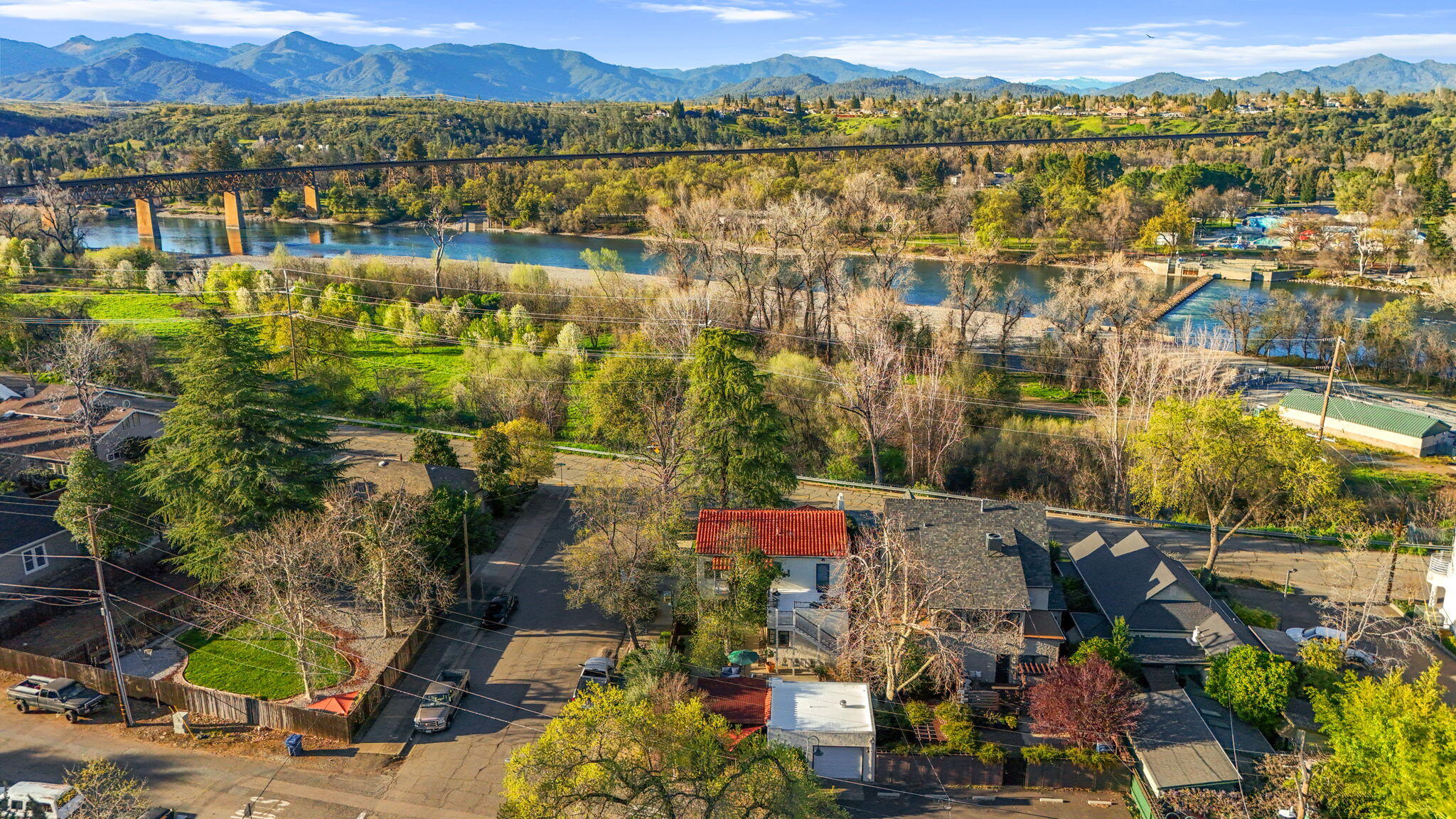1465 Riverside Drive Redding, CA 96001 - Photo 154 of 163 Aerial with River
