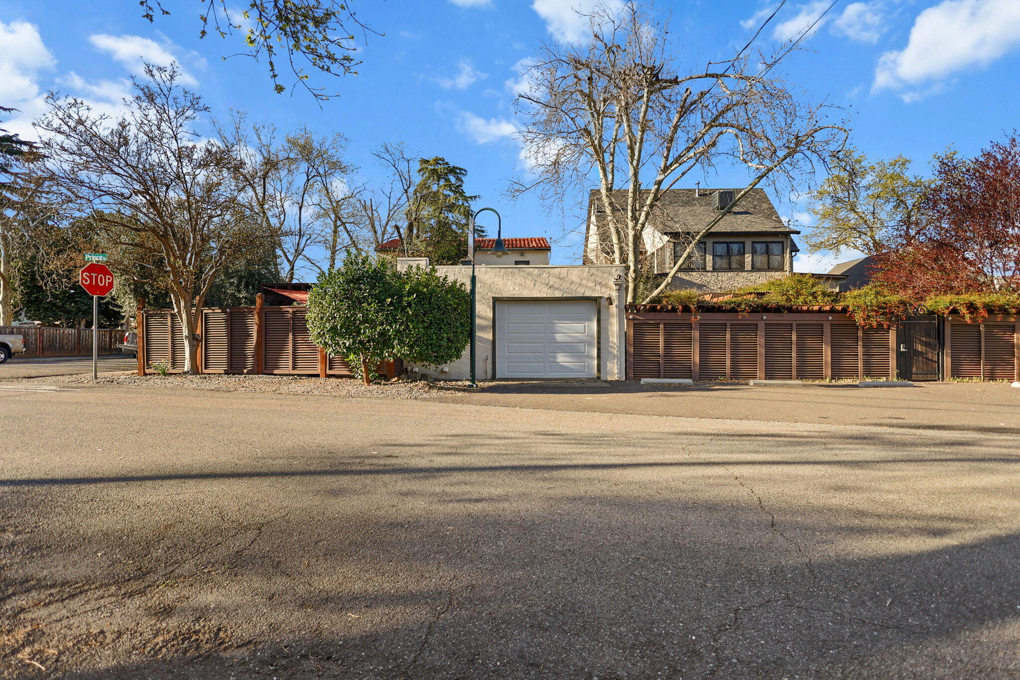 1465 Riverside Drive Redding, CA 96001 - Photo 39 of 163 1 Car Garage with Laundry Room