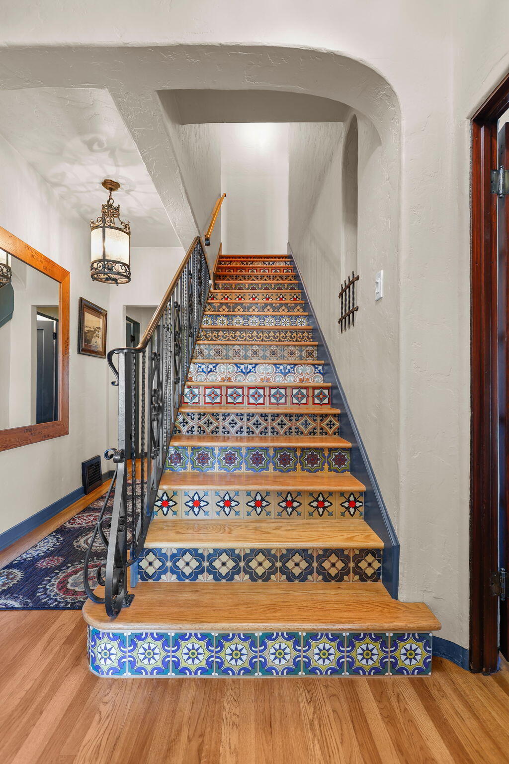 1465 Riverside Drive Redding, CA 96001 - Photo 61 of 163 Stairs - Custom Tile & Original Railing