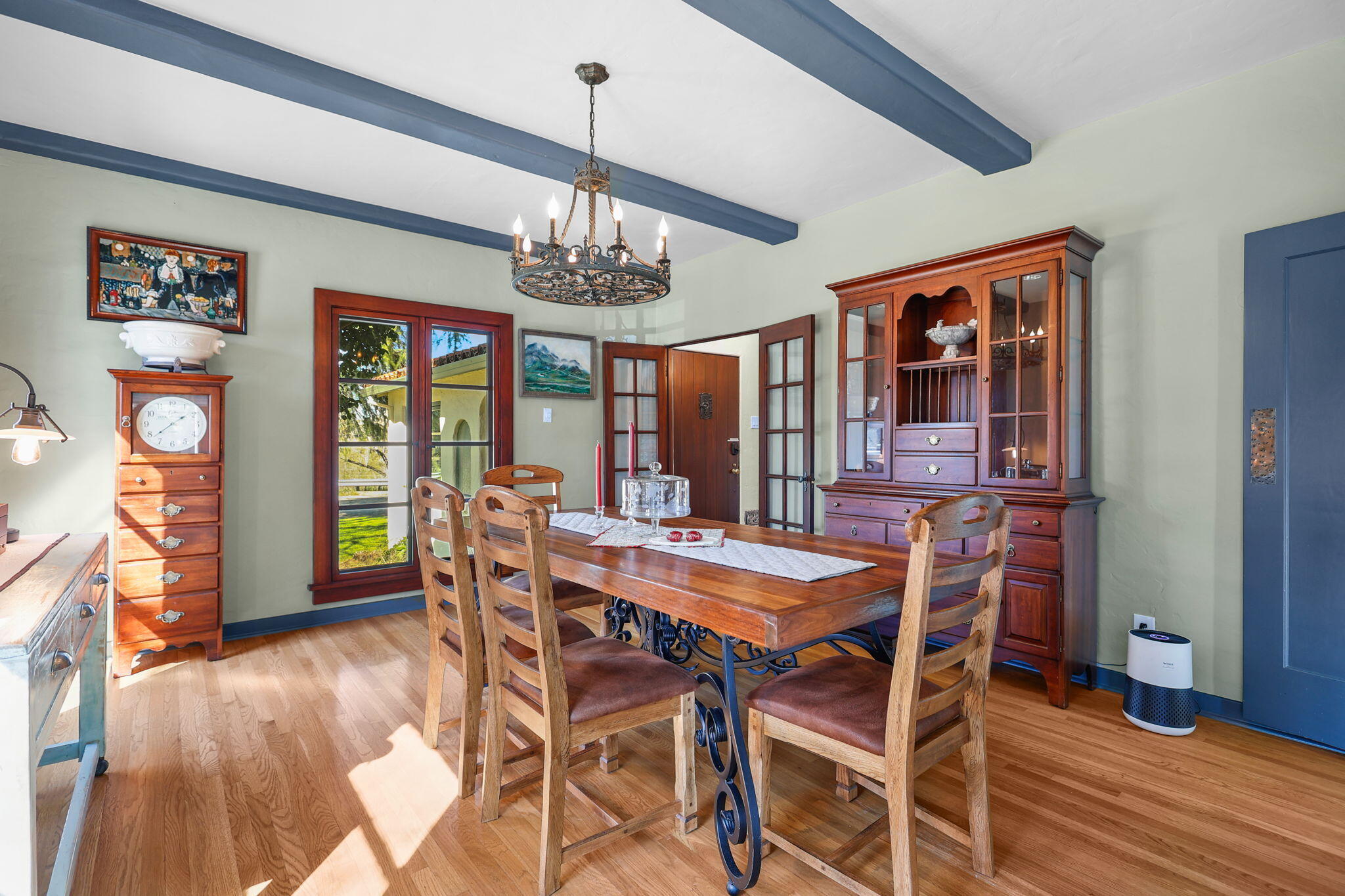 1465 Riverside Drive Redding, CA 96001 - Photo 67 of 163 Dining Room with Beams & Iron Chandelier