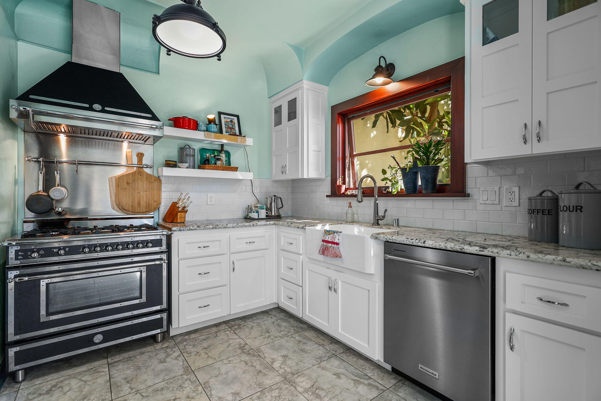 1465 Riverside Drive Redding, CA 96001 - Photo 8 of 163 Custom Kitchen with Bertazzoni Range