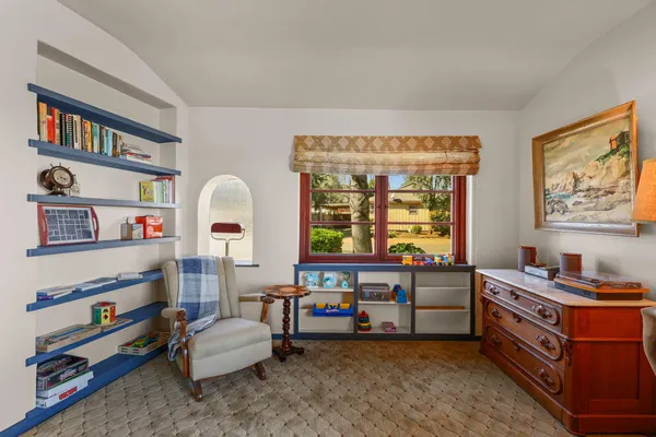 $750,000 | 1465 Riverside Drive, Redding, CA 96001