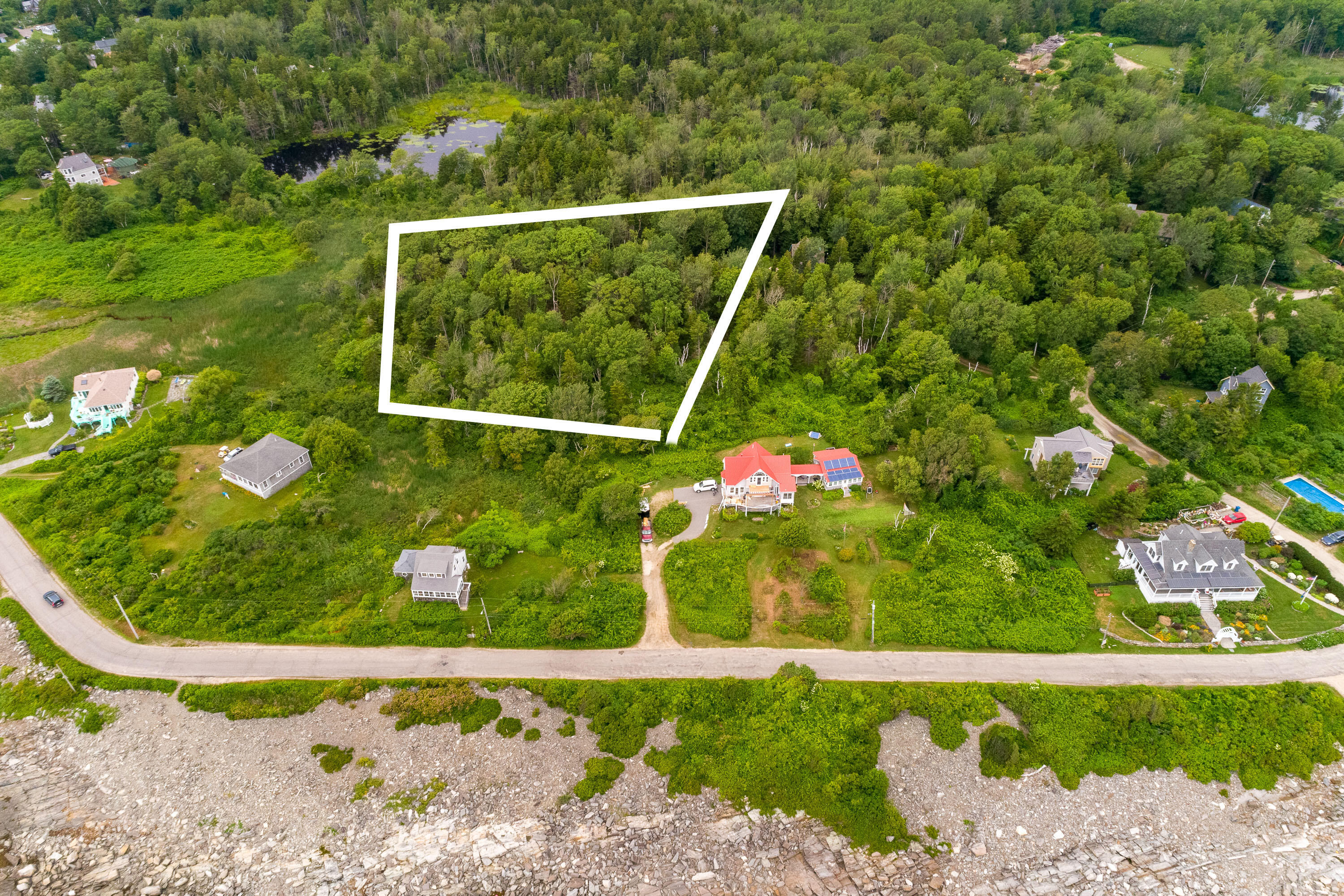 24 Edwards Street Portland, ME 04108 - Photo 3 of 33 (27)_24 Edwards Rd. Peaks Island, ME(MAP