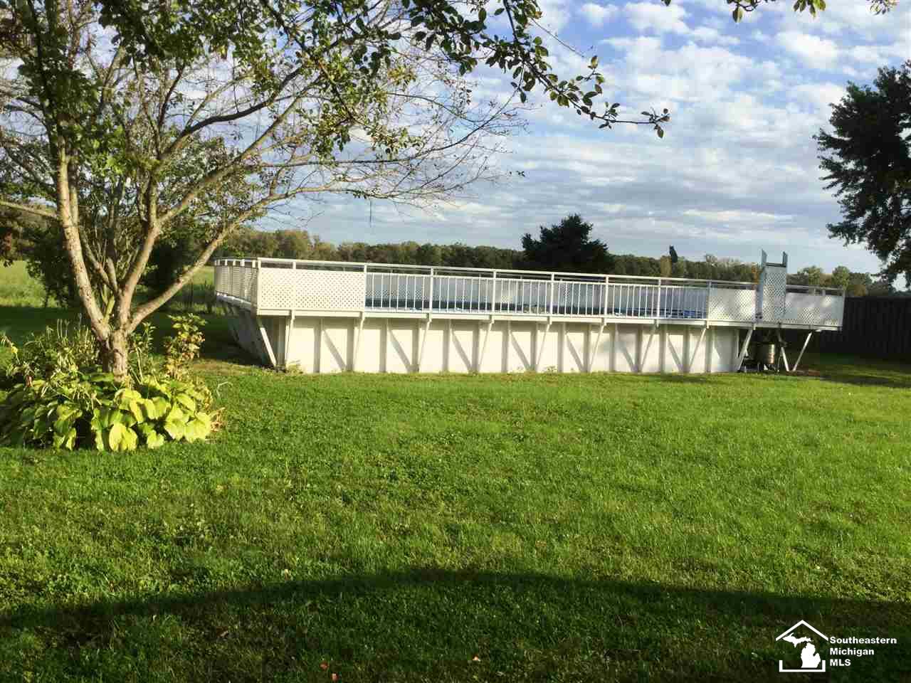 2428 North Raisinville Road Monroe, MI 48162 - Photo 18 of 19 Gallery Image 18