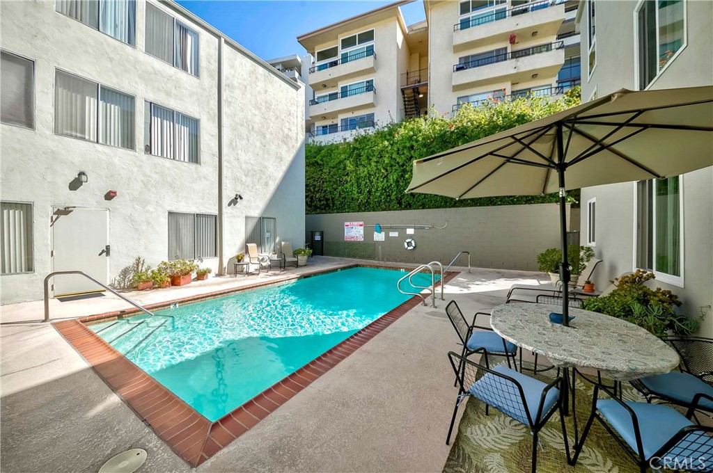 28121 Highridge Road, Unit 405 Rancho Palos Verdes, CA 90275 - Photo 28 of 35 community pool