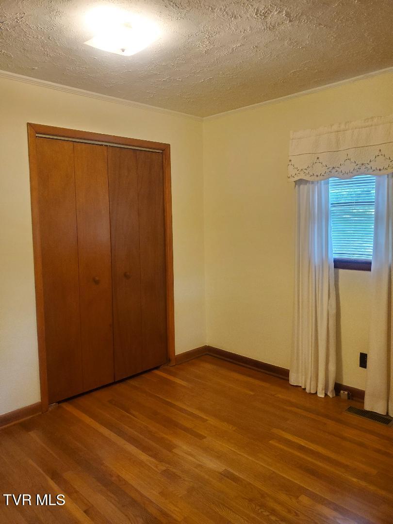 339 Spice Hollow Road Johnson City, TN 37604 - Photo 13 of 25 bedroom 1 great closet