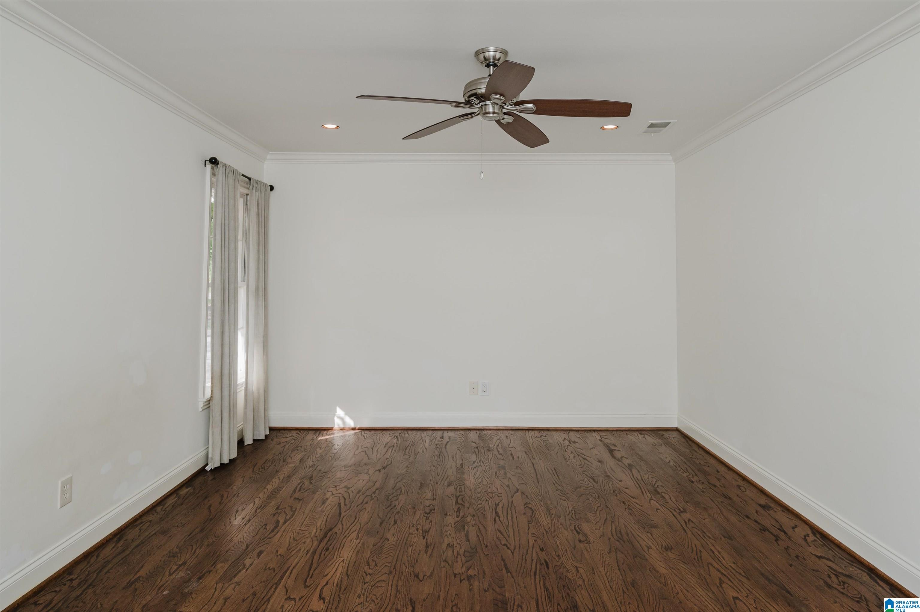 4044 Meadowview Circle Birmingham, AL 35243 - Photo 6 of 48