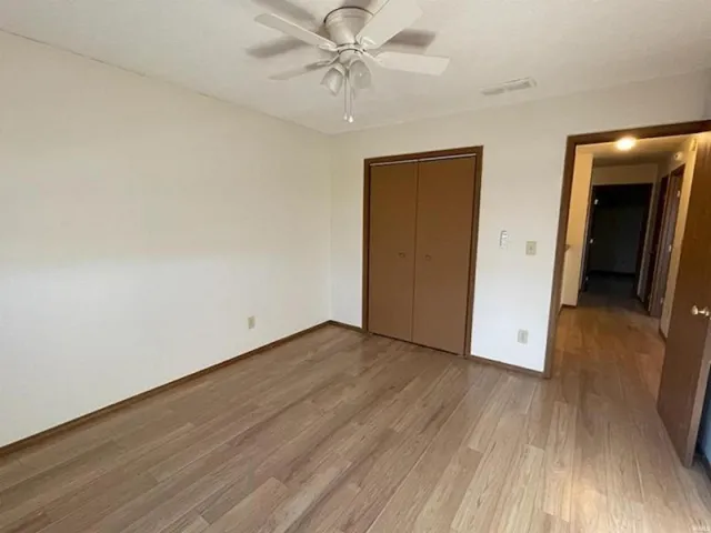 $1,700 | 400 South Village Court, Bloomington, IN 47403