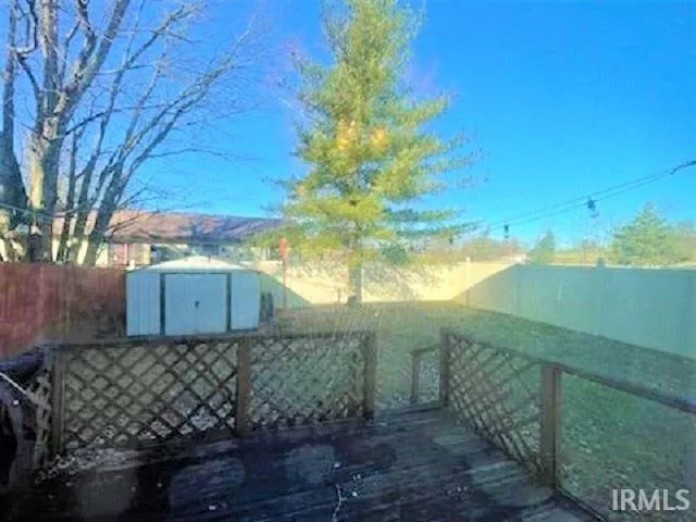 $1,700 | 400 South Village Court, Bloomington, IN 47403