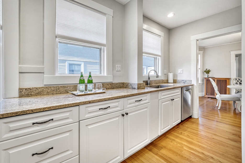 24 Faneuil Road, Unit 1 Waltham, MA 02452 - Photo 12 of 29 Gallery Image 12