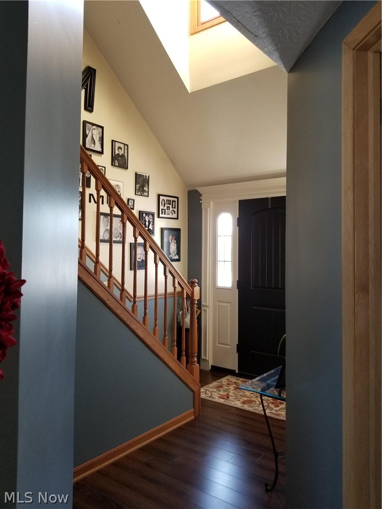 9545 Whippoorwill Road Diamond, OH 44412 - Photo 4 of 31 Gallery Image 4