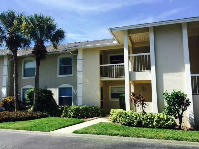 $3,800 | 717 Landover Circle, Unit 103, Naples, FL 34104