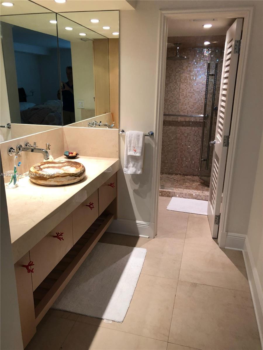 607 Ocean Drive, Unit 9K Key Biscayne, FL 33149 - Photo 14 of 25