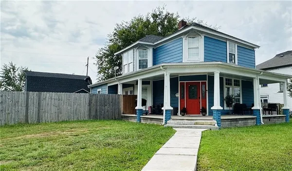 $189,000 | 516 East 5th Street, Galena, KS 66739