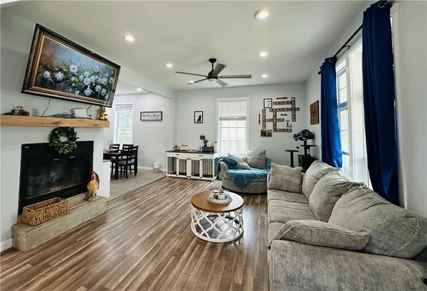 $189,000 | 516 East 5th Street, Galena, KS 66739