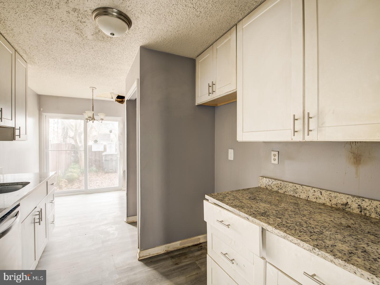 2238 Southgate Square Reston, VA 20191 - Photo 21 of 47