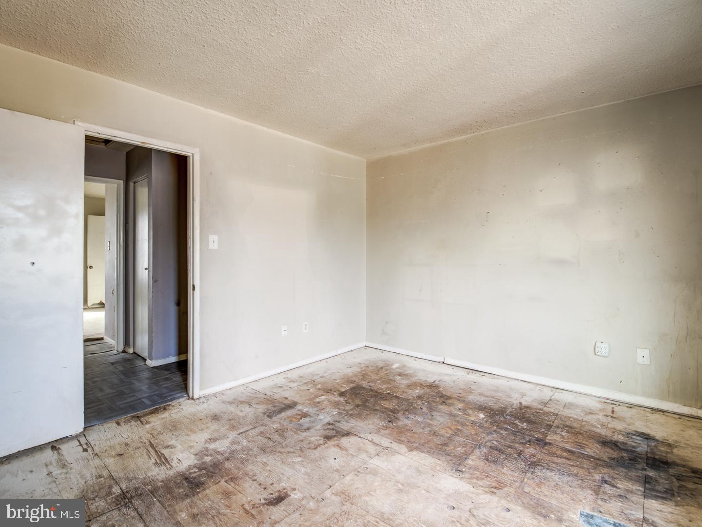 2238 Southgate Square Reston, VA 20191 - Photo 30 of 47