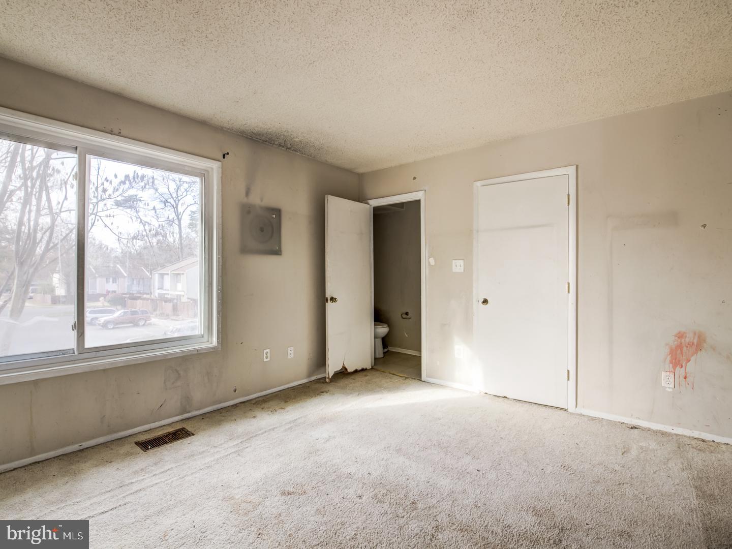 2238 Southgate Square Reston, VA 20191 - Photo 36 of 47
