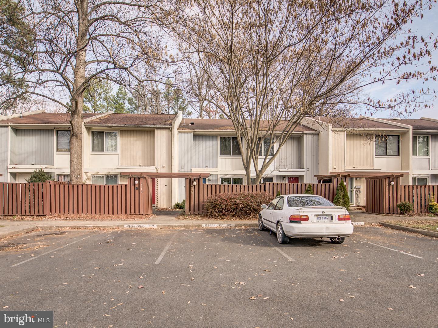 2238 Southgate Square Reston, VA 20191 - Photo 45 of 47