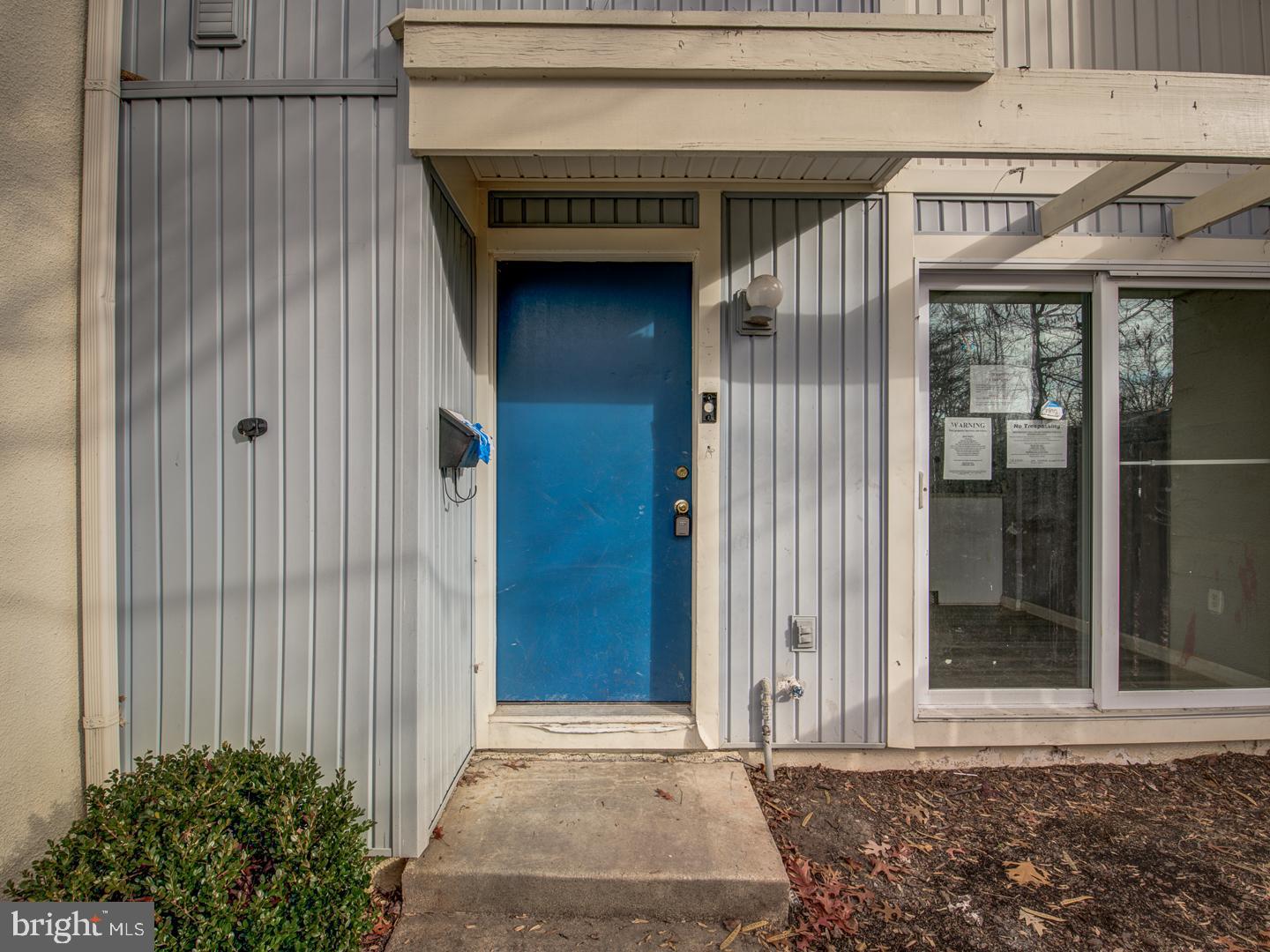 2238 Southgate Square Reston, VA 20191 - Photo 6 of 47