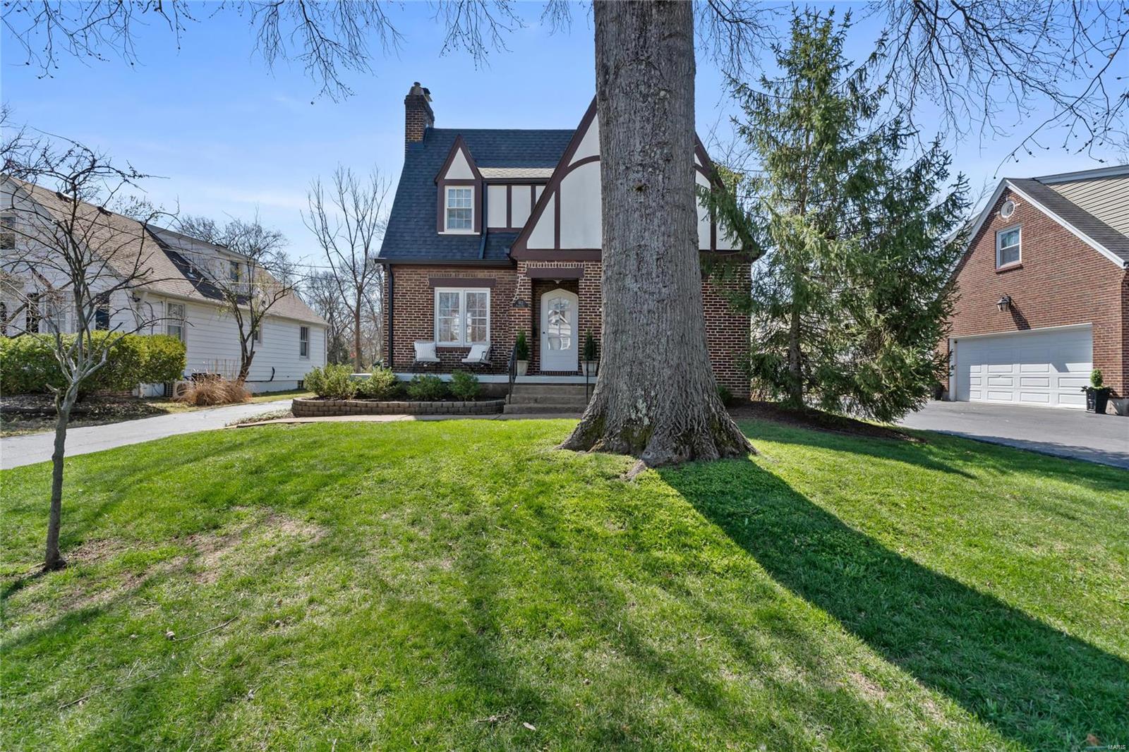 142 Peeke Avenue St. Louis, MO 63122 - Photo 1 of 49