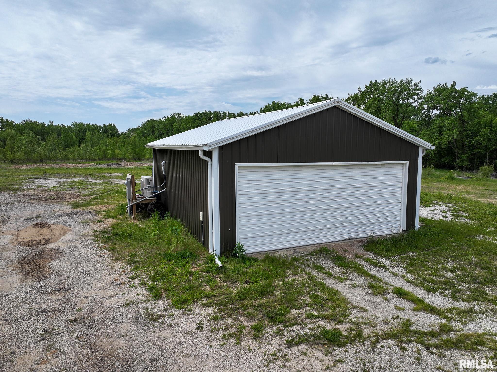 6273 Dayton Corner A Road Colona, IL 61241 - Photo 18 of 32 Gallery Image 18