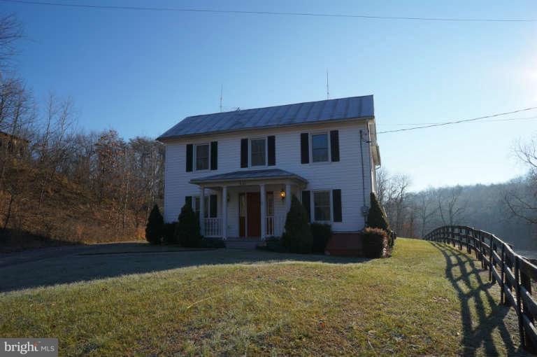 501 Gardners Road Cross Junction, VA 22625 - Photo 2 of 25 Exterior (General)