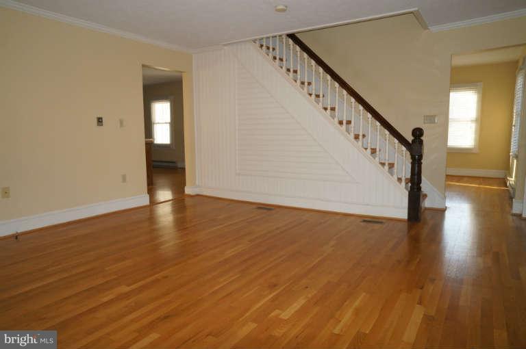 501 Gardners Road Cross Junction, VA 22625 - Photo 16 of 25 Interior (General)